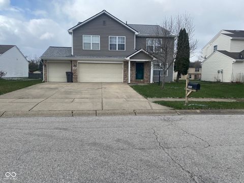 Photo of 5636 Glen Canyon Drive, Indianapolis, IN 46237 (MLS # 22089797)