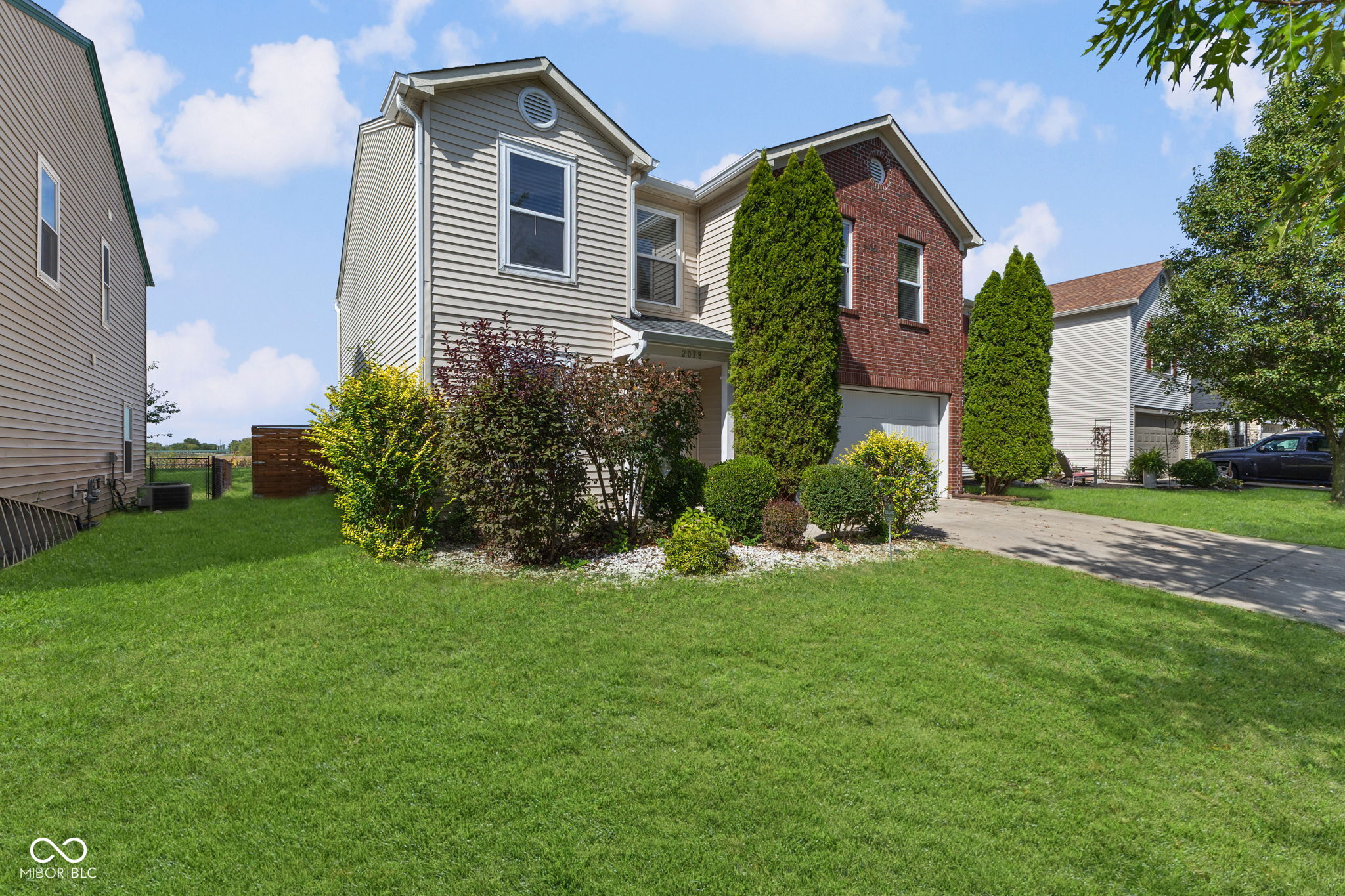 2038 Bridlewood Drive