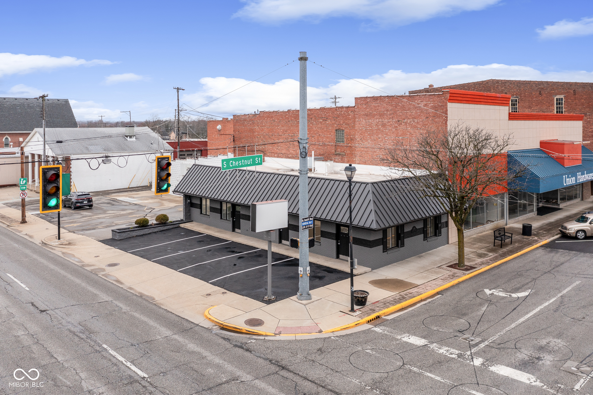 124 S Chestnut Street