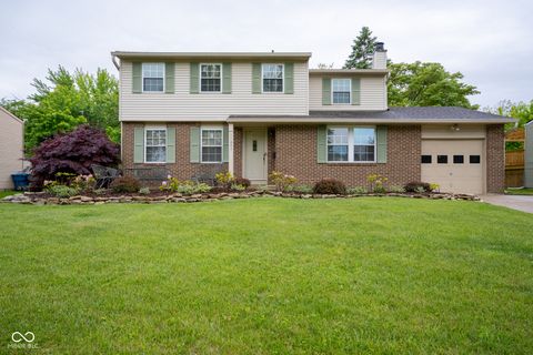 Photo of 11047 E Whistler Drive, Indianapolis, IN 46229 (MLS # 22101872)