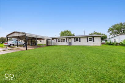 343 Pleasant Drive Whiteland IN 46184
