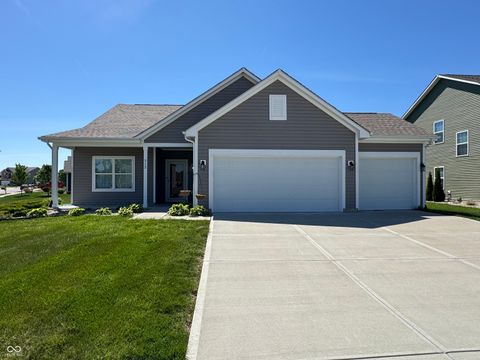 Photo of 512 Montezuma Express Drive, Greenfield, IN 46140 (MLS # 22083252)