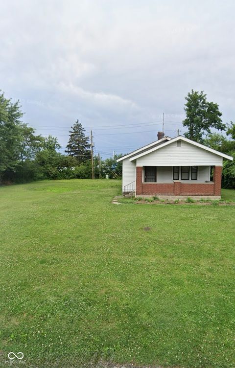 Photo of 1822 Englewood Drive, Indianapolis, IN 46219 (MLS # 22096537)