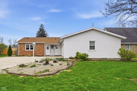 Photo of 1617 Plymouth Drive, New Castle, IN 47362 (MLS # 22092063)
