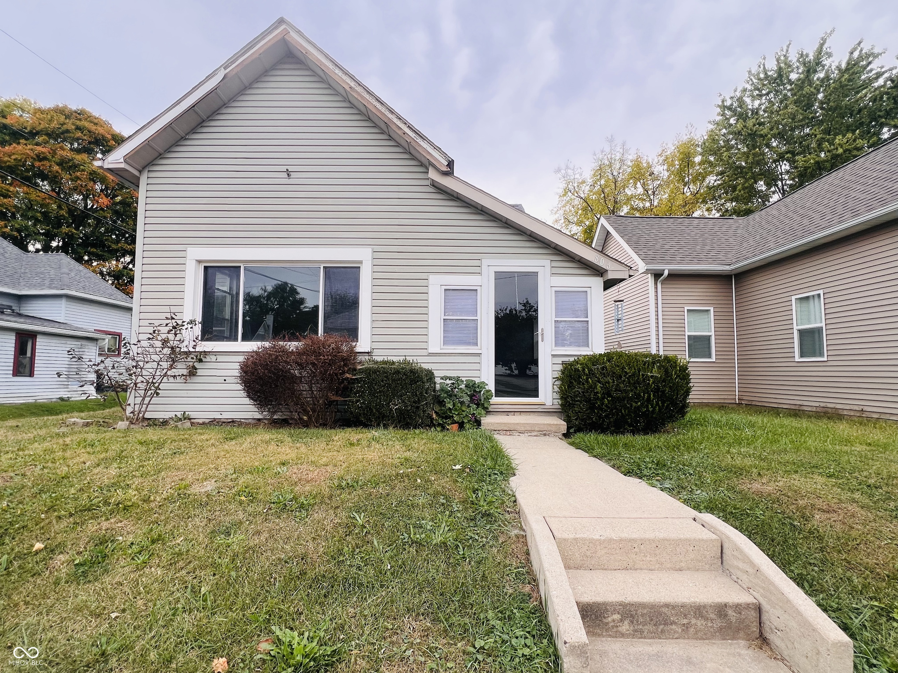 806 S Harrison Street