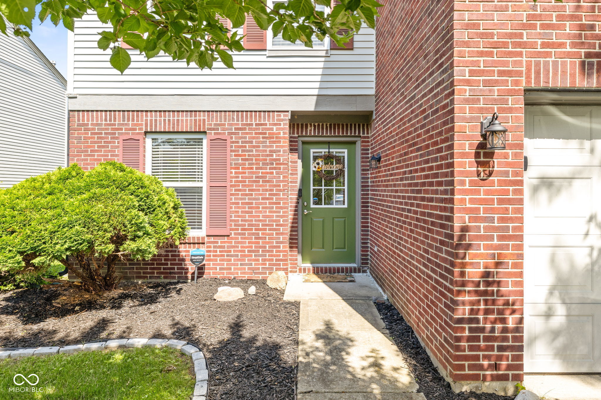 Photo 1 of 34 — 5687 N Jamestown Drive, McCordsville, IN 46055