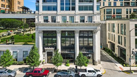 429 N Pennsylvania Street UNIT 801 Indianapolis IN 46204