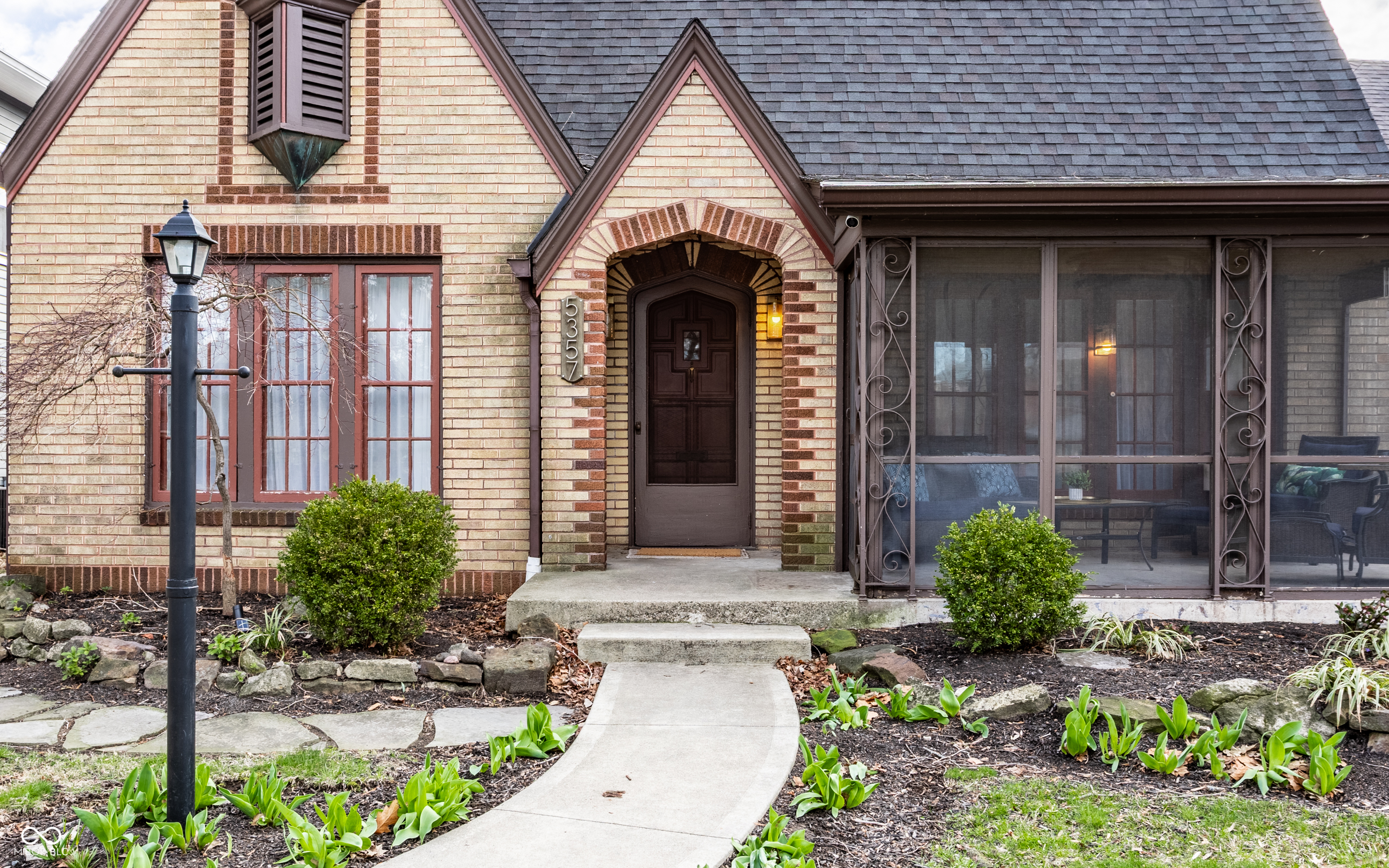 5357 Carrollton Avenue