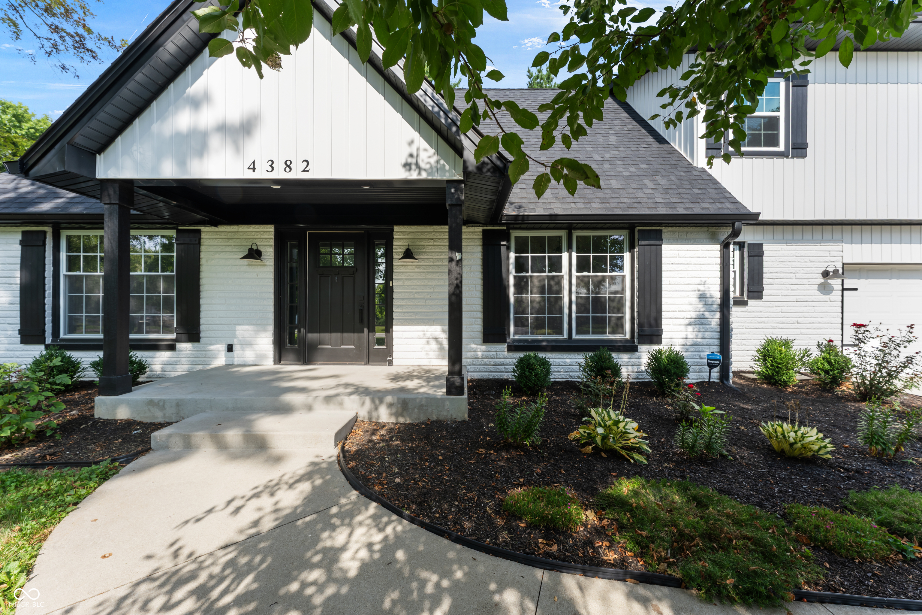 4382 River Road