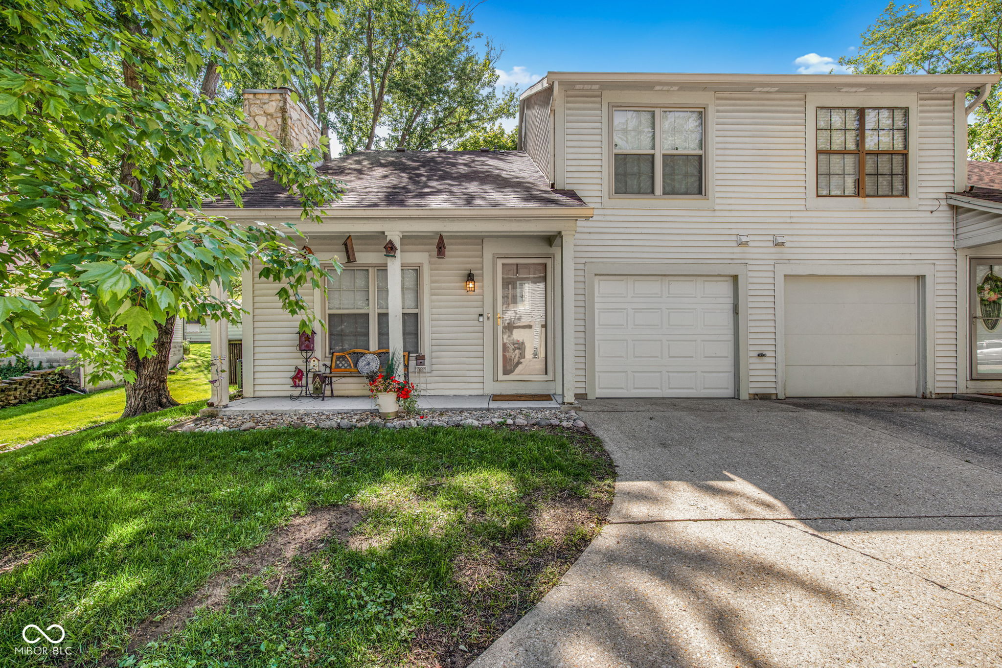 7963 Valley Farms Court