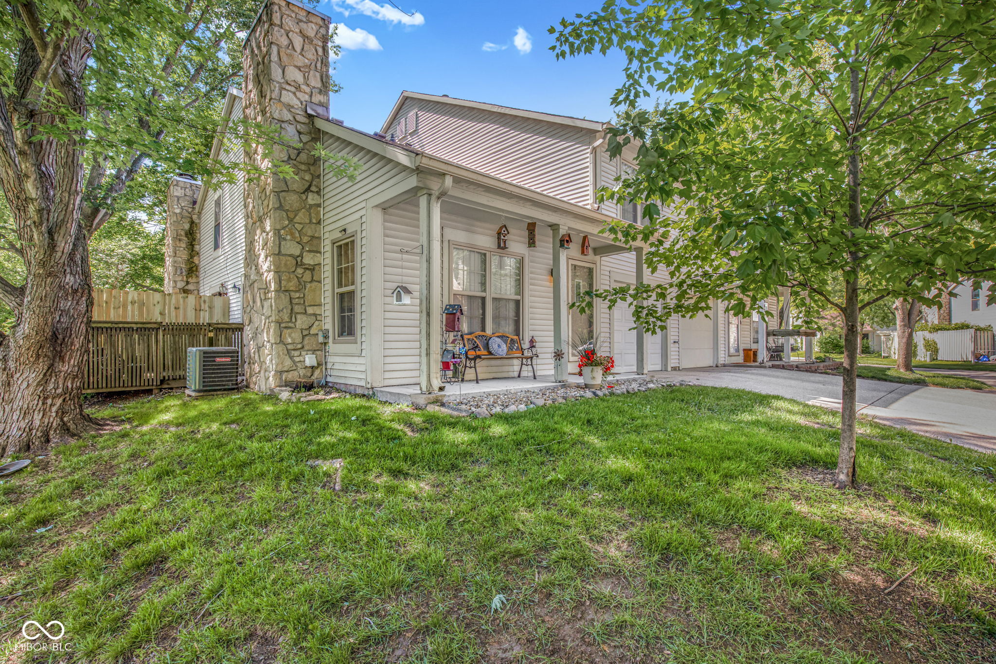 7963 Valley Farms Court
