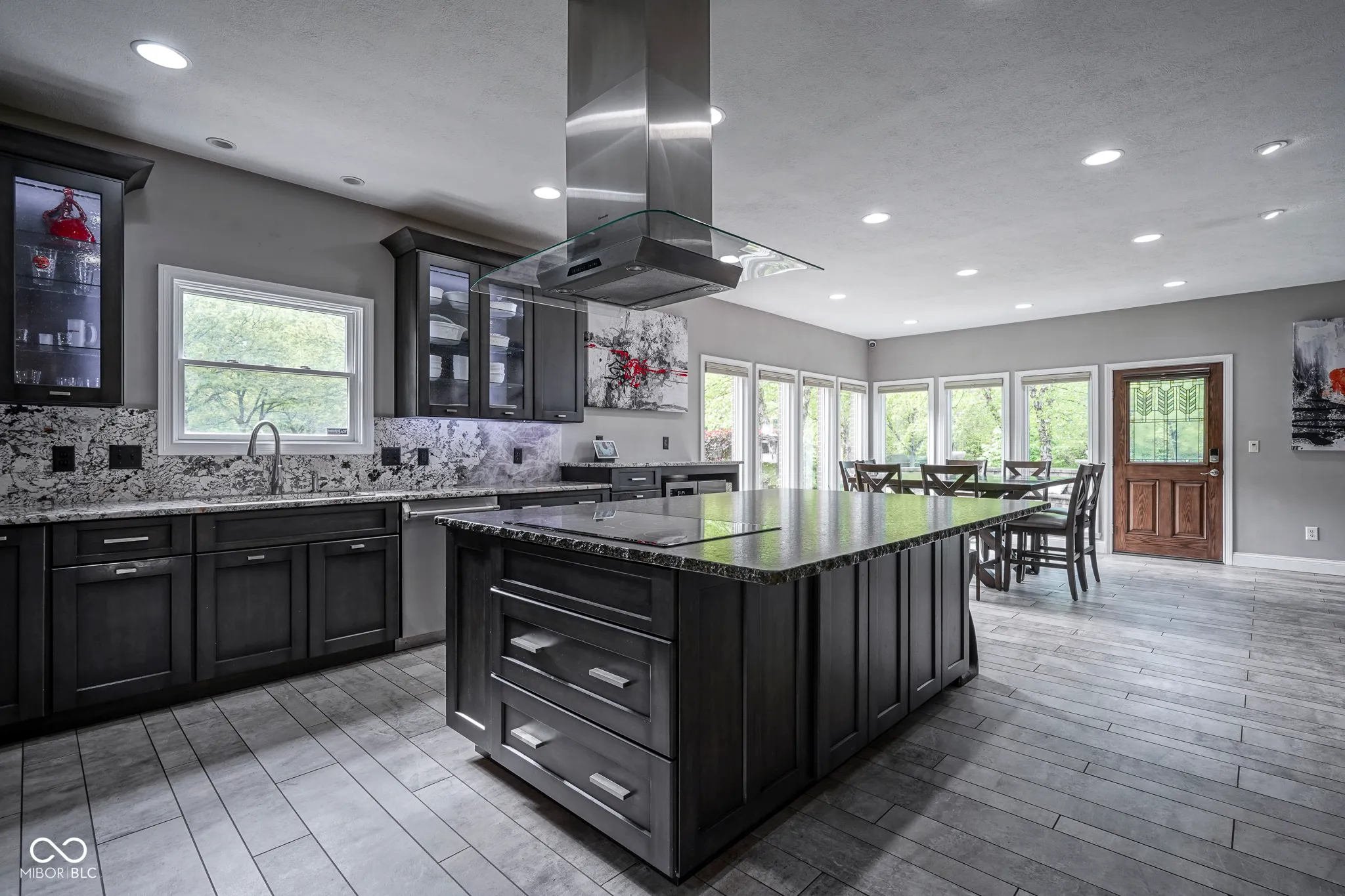 Carmel, Indiana 46033, United States, 4 Bedrooms Bedrooms, ,4 BathroomsBathrooms,Residential,Pending,125101