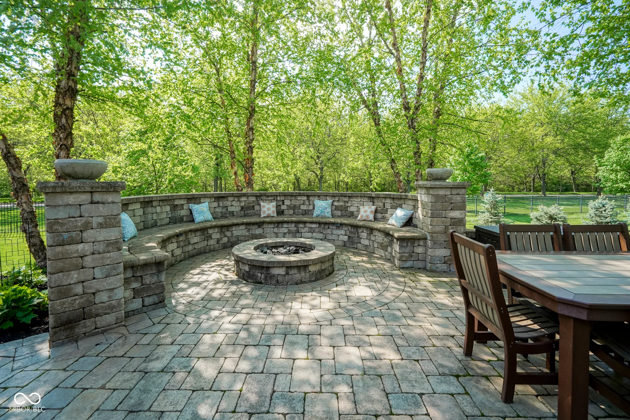 Carmel, Indiana 46033, United States, 4 Bedrooms Bedrooms, ,4 BathroomsBathrooms,Residential,Pending,125101