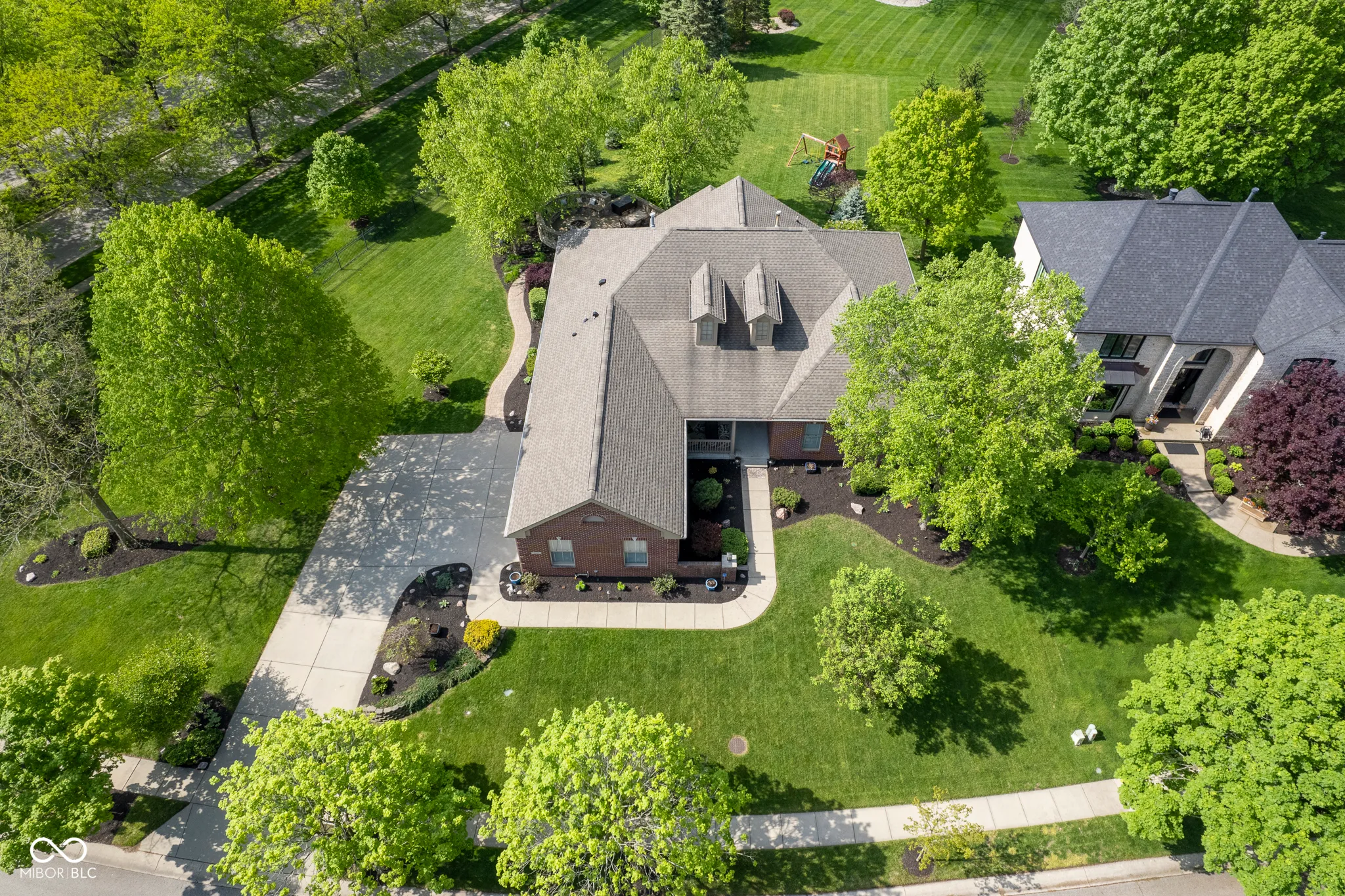 Carmel, Indiana 46033, United States, 4 Bedrooms Bedrooms, ,4 BathroomsBathrooms,Residential,Pending,125101