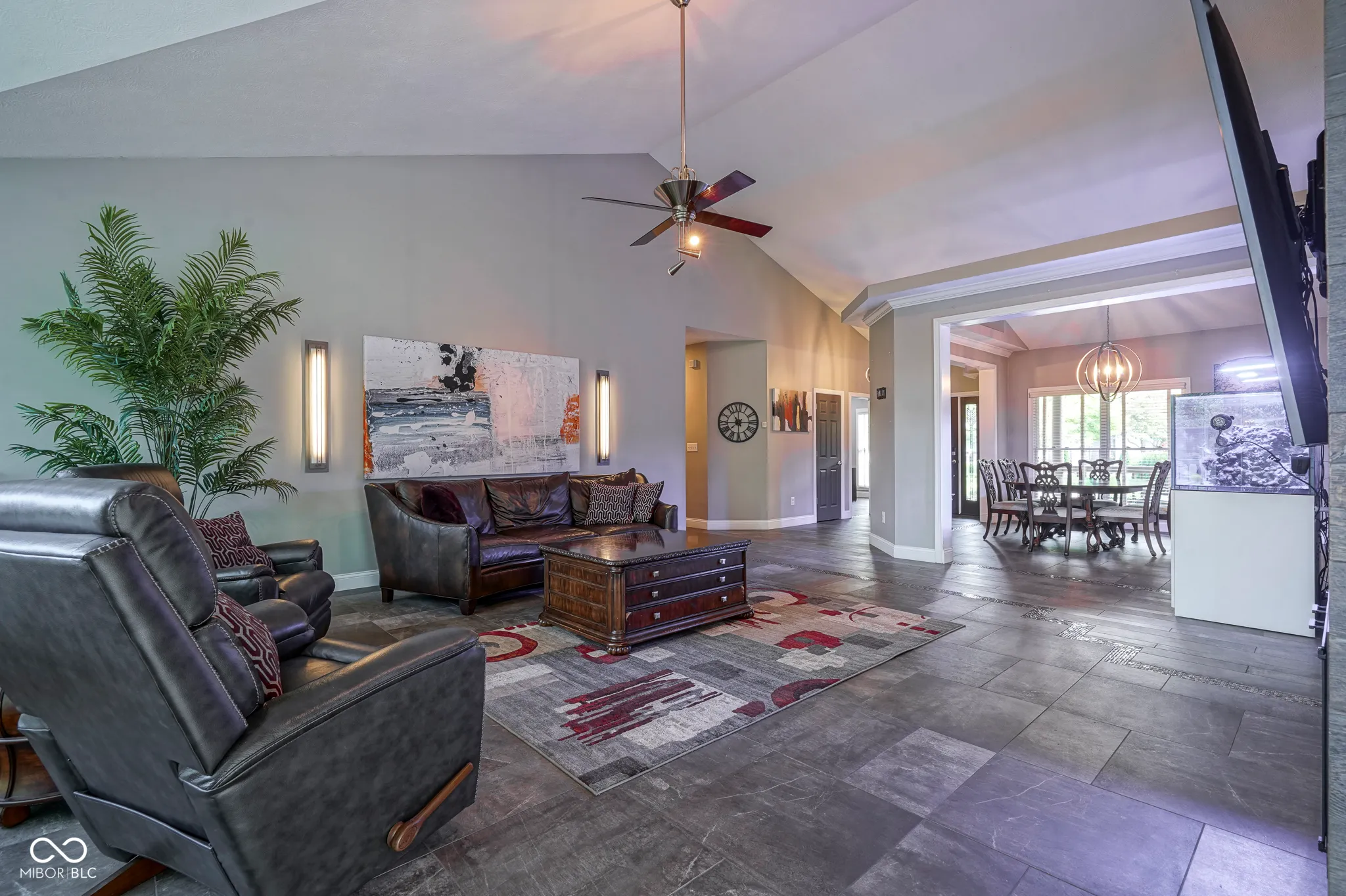 Carmel, Indiana 46033, United States, 4 Bedrooms Bedrooms, ,4 BathroomsBathrooms,Residential,Pending,125101