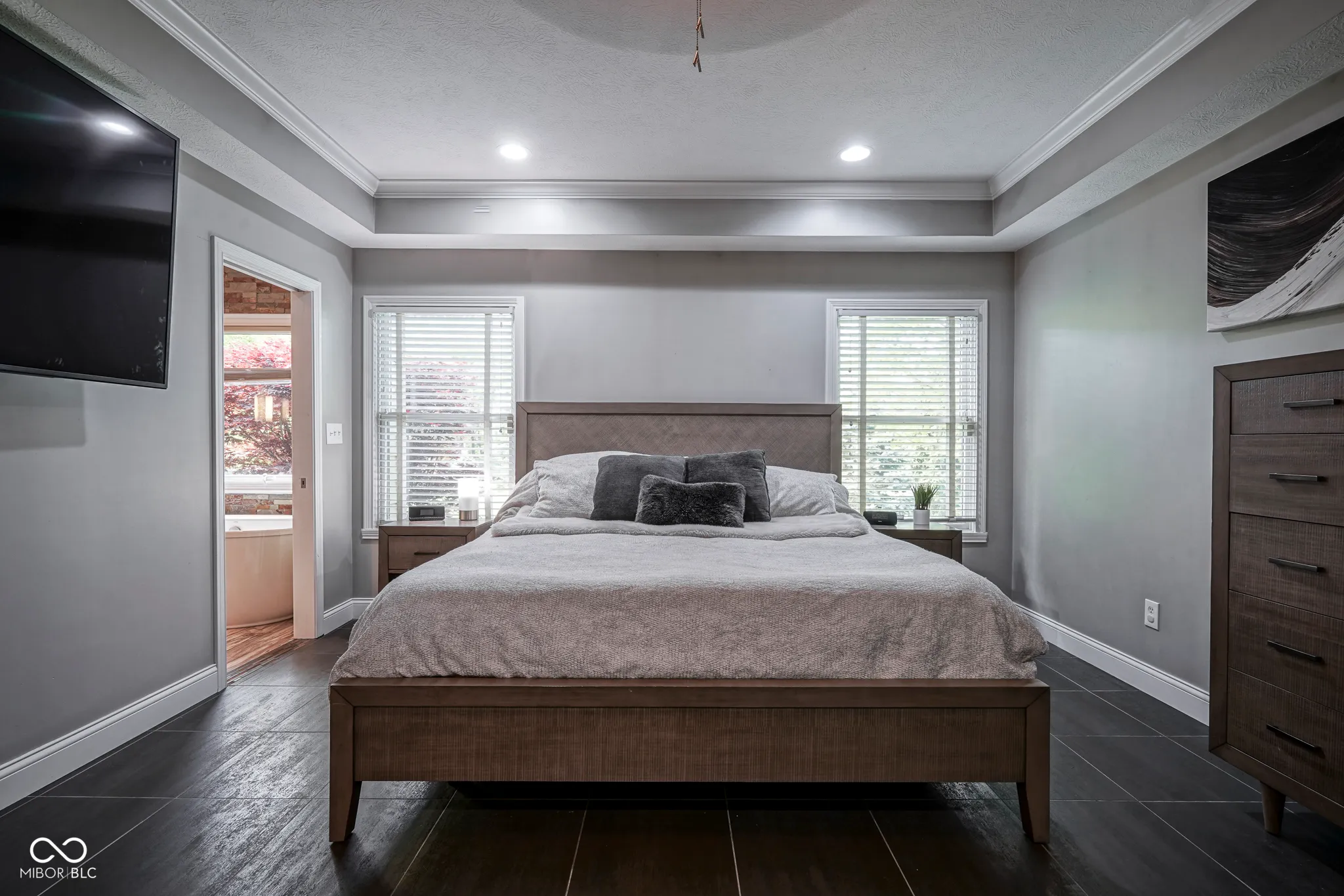 Carmel, Indiana 46033, United States, 4 Bedrooms Bedrooms, ,4 BathroomsBathrooms,Residential,Pending,125101