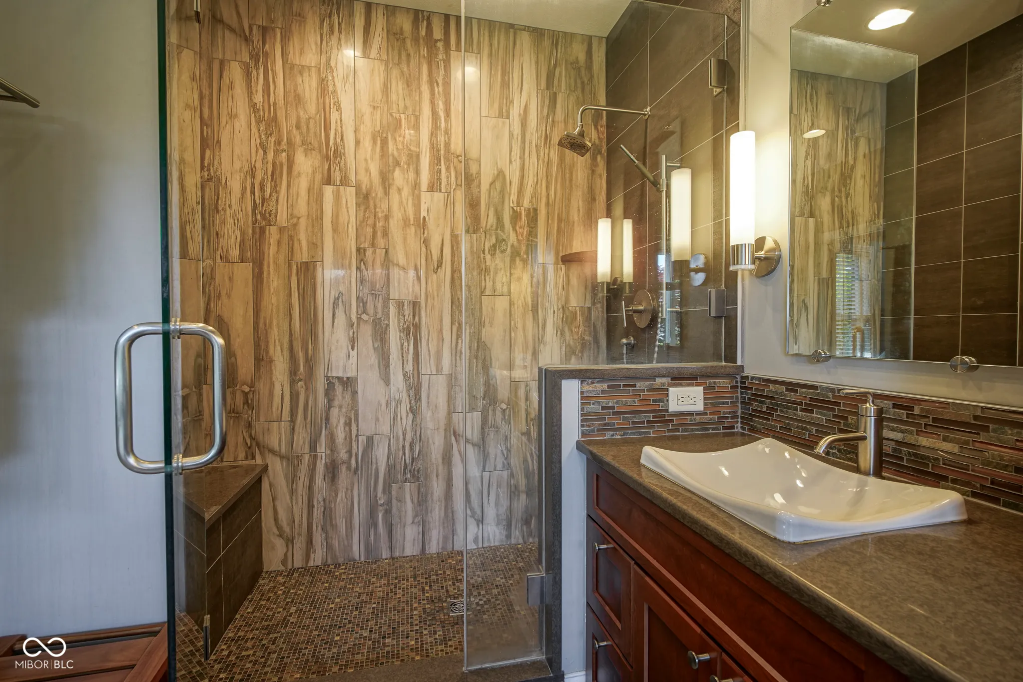 Carmel, Indiana 46033, United States, 4 Bedrooms Bedrooms, ,4 BathroomsBathrooms,Residential,Pending,125101