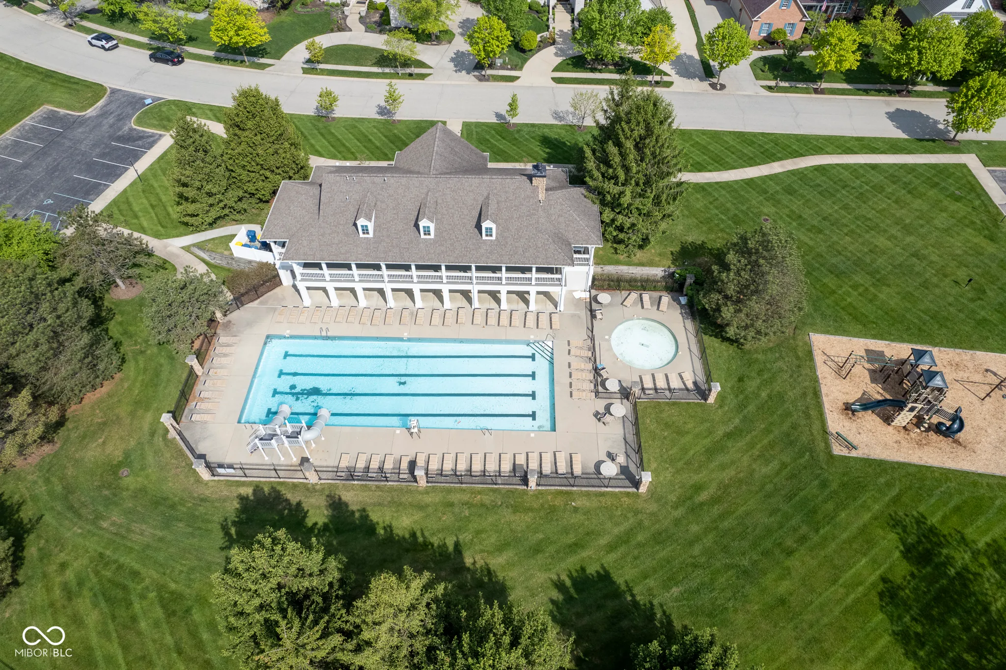 Carmel, Indiana 46033, United States, 4 Bedrooms Bedrooms, ,4 BathroomsBathrooms,Residential,Pending,125101