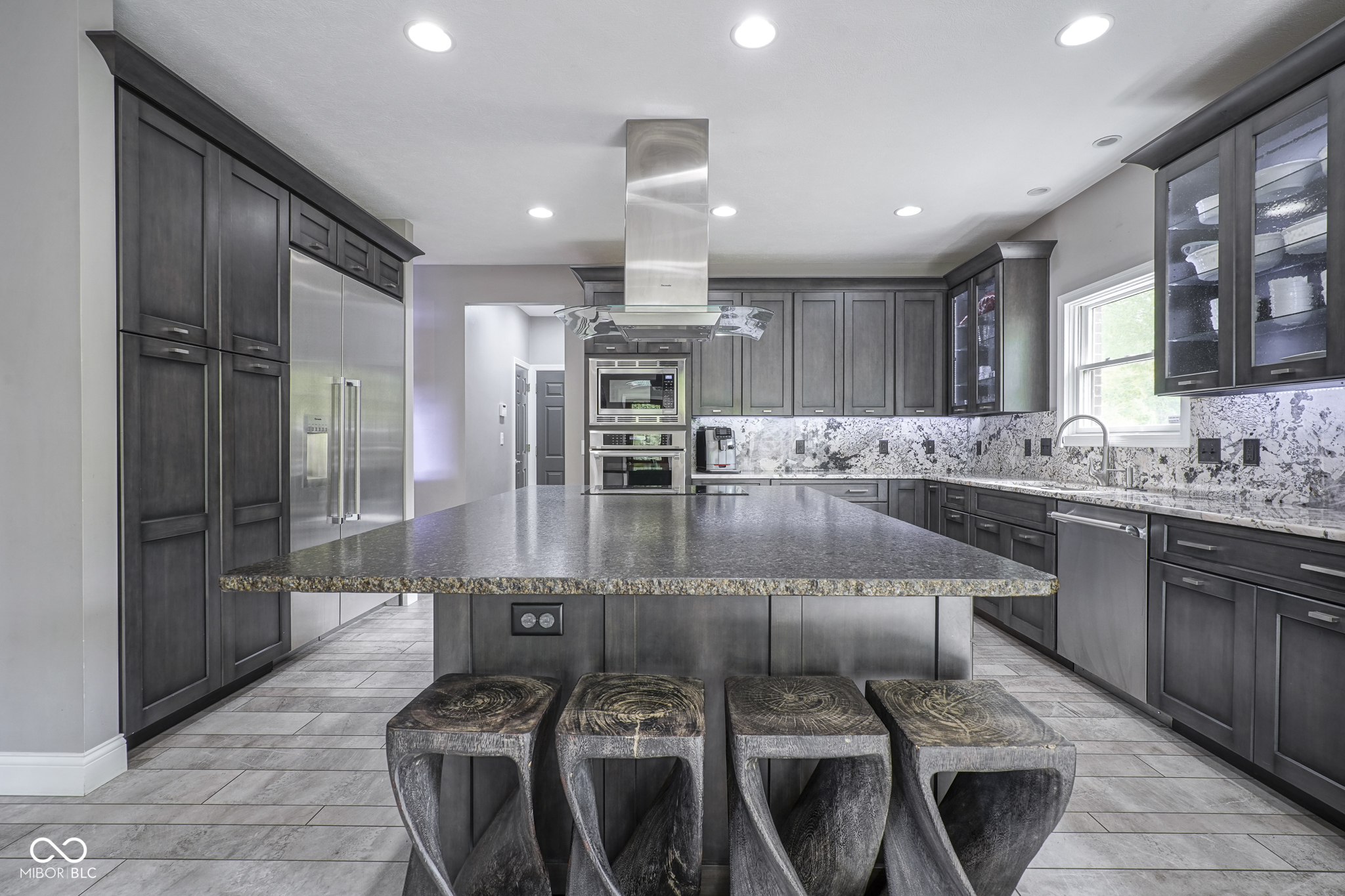 5925 Silas Moffitt Way