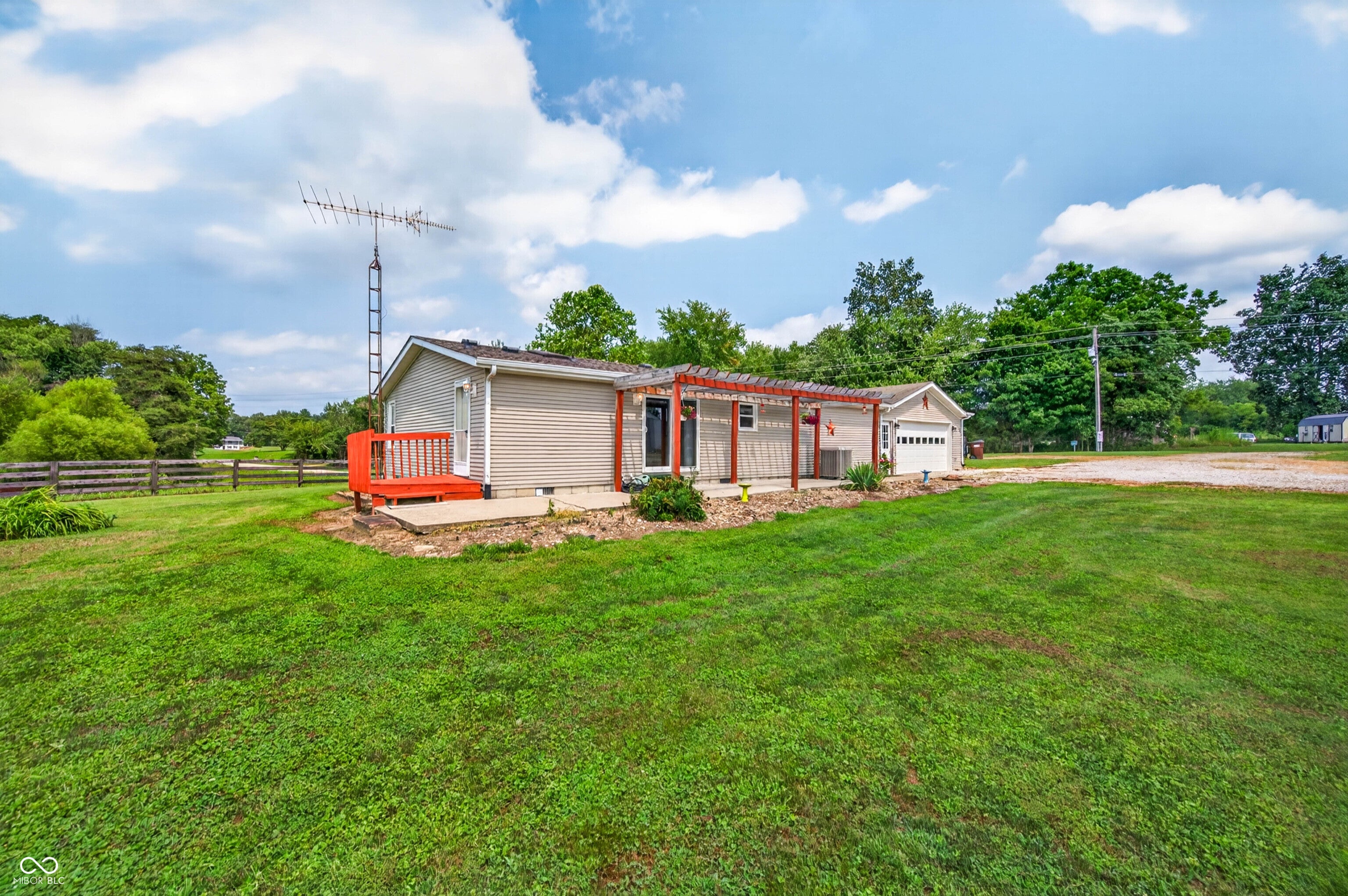 2248 W State Road 58