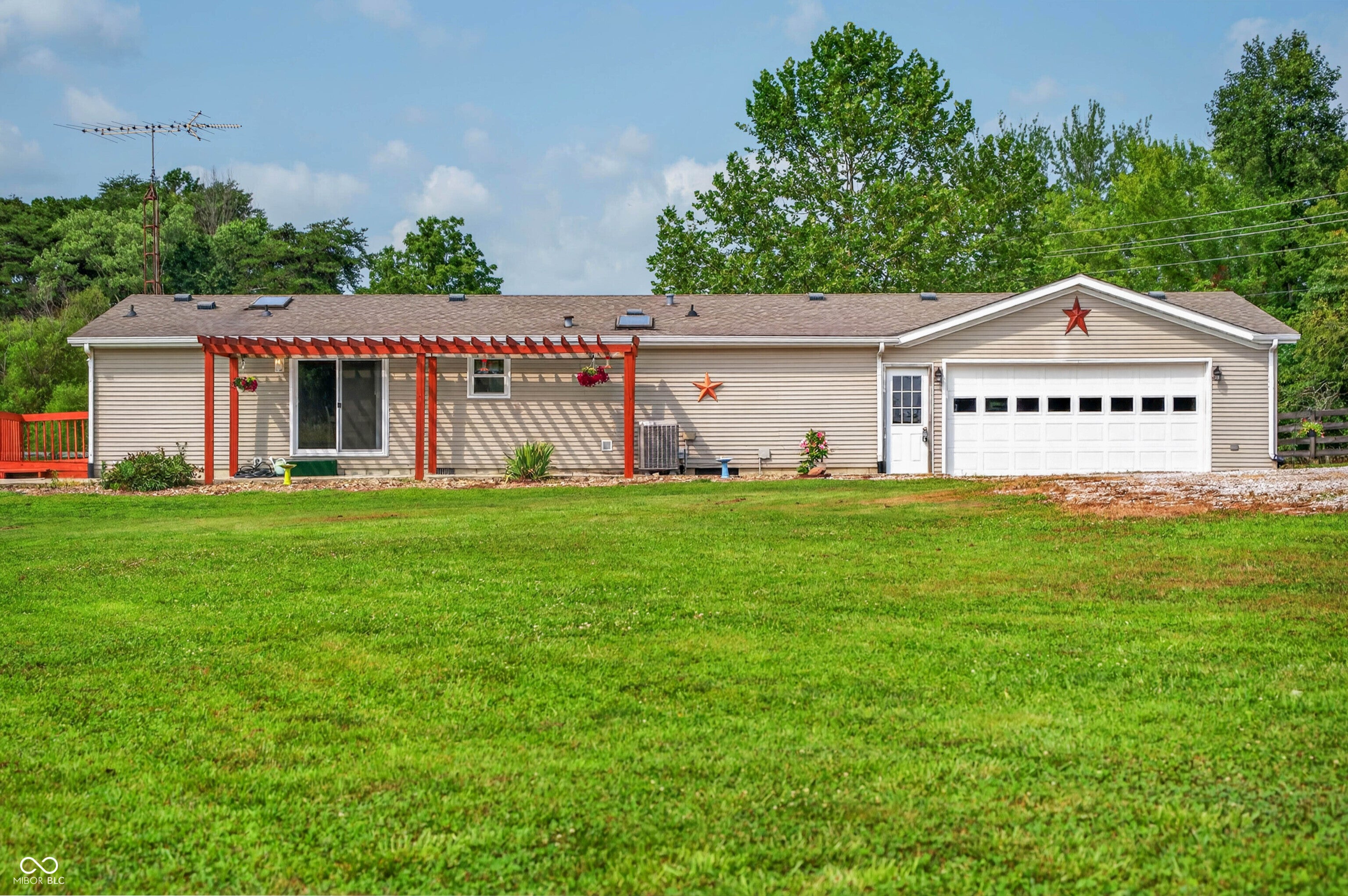 2248 W State Road 58