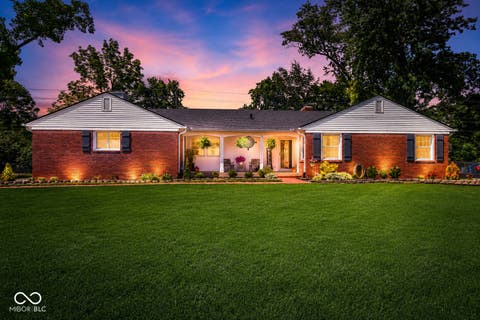 Photo of 5144 Laurel Hall Drive, Indianapolis, IN 46226 (MLS # 22106689)