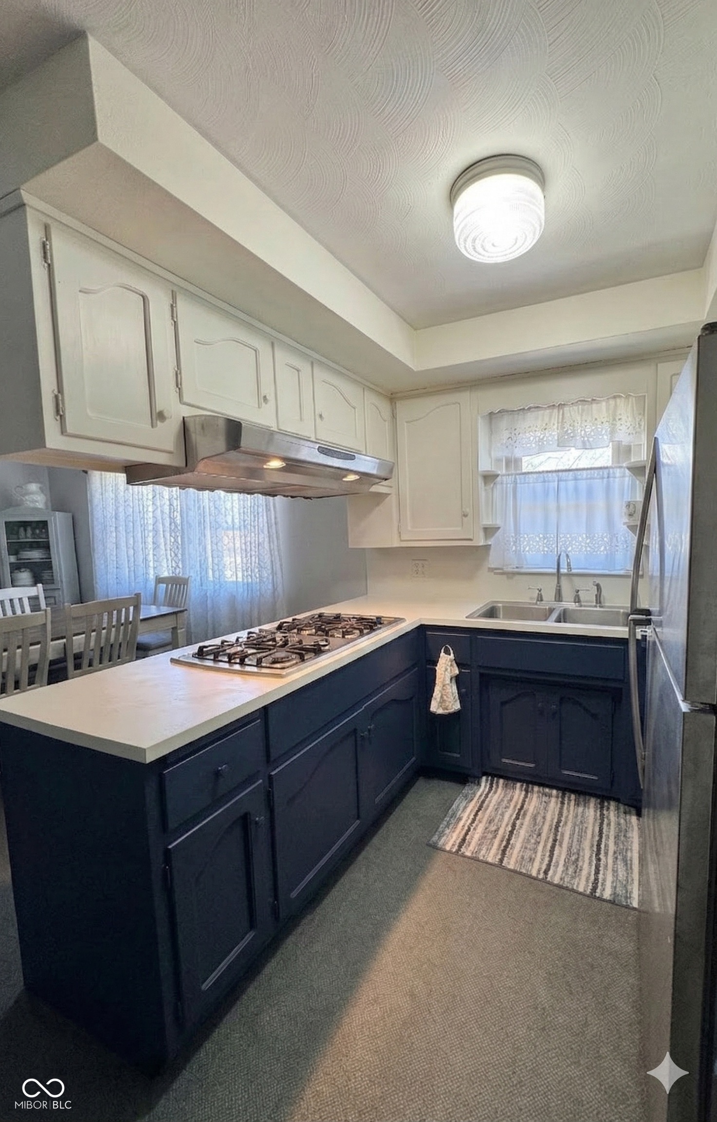 616 Vermillion Court