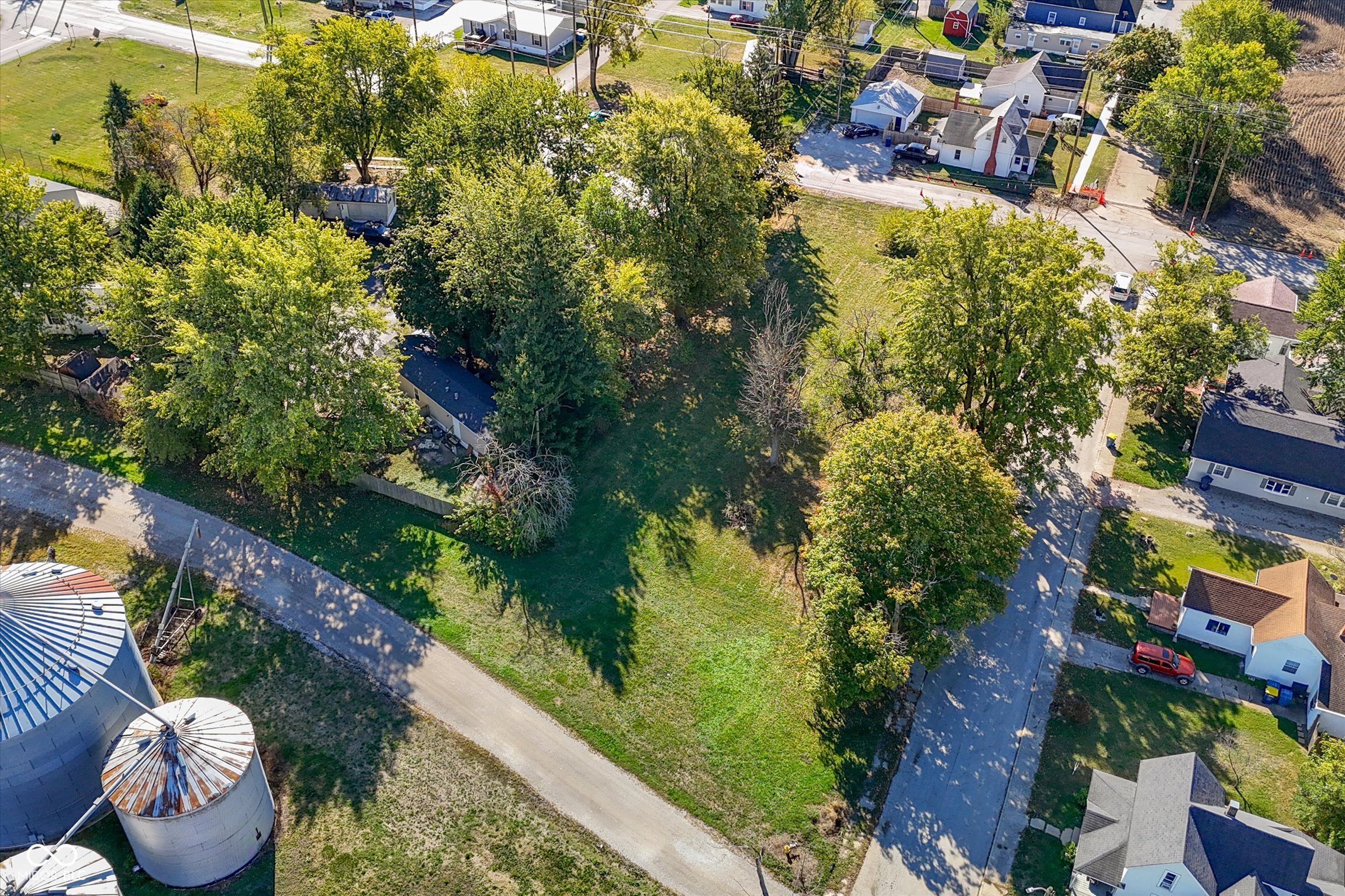 903&905 S Georgia Street