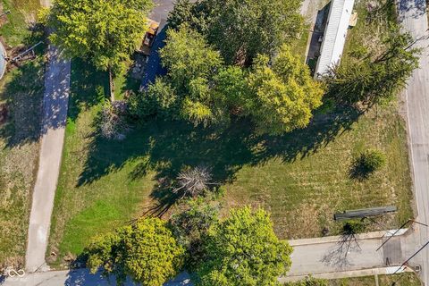 903&905 S Georgia Street Sheridan IN 46069