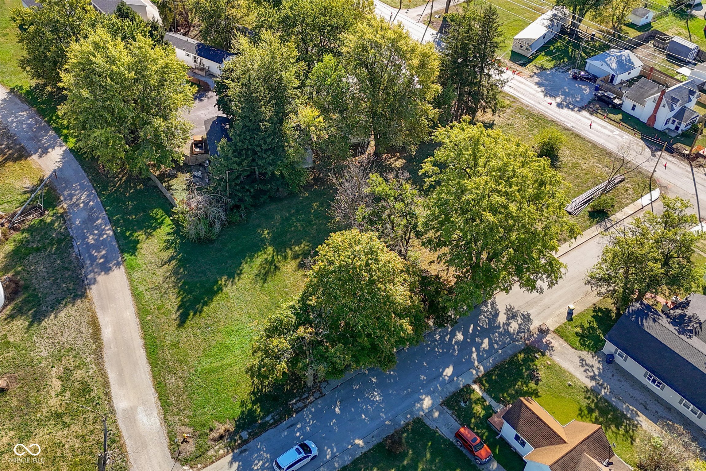 903&905 S Georgia Street