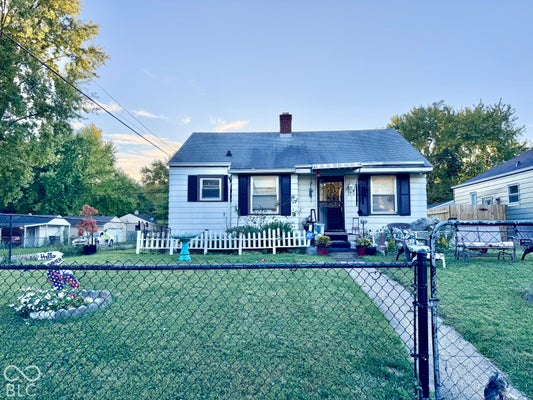1902 N LINWOOD AVE, INDIANAPOLIS, IN 46218 - Image b920b8e11cbd4266b13ea5ce909e8daf/414753879