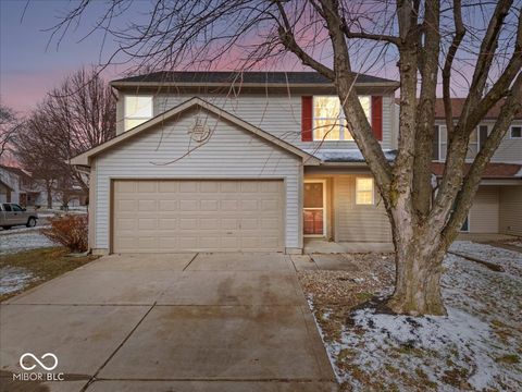 Photo of 10242 Hornton Street, Indianapolis, IN 46236 (MLS # 22076656)