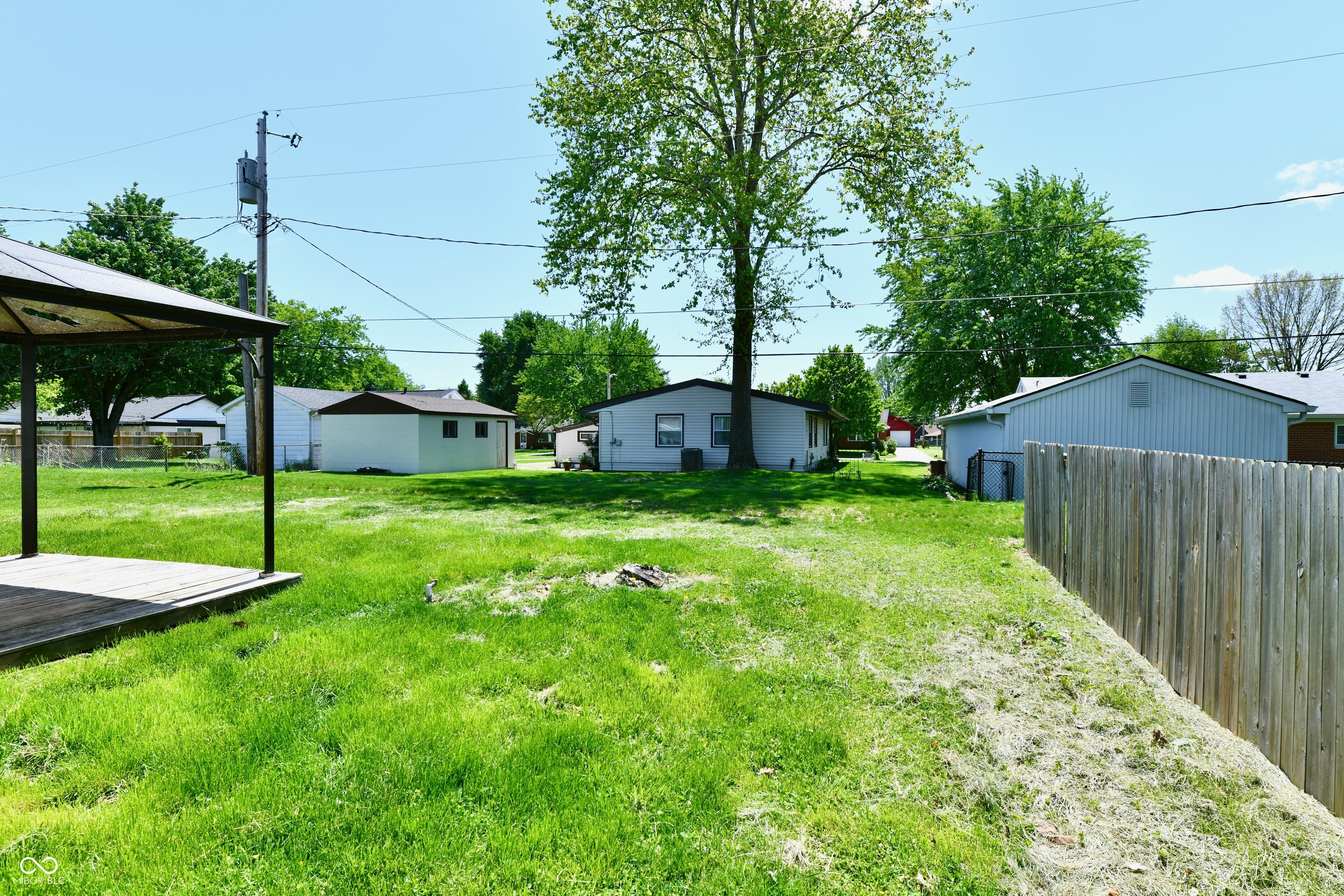 129 E McKenzie Road