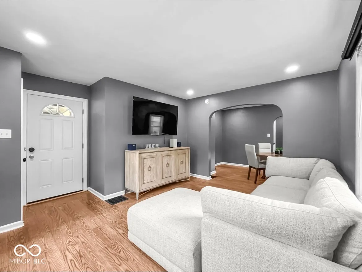 Indianapolis, Indiana 46222, United States, 3 Bedrooms Bedrooms, ,1 BathroomBathrooms,Residential,Active,142862