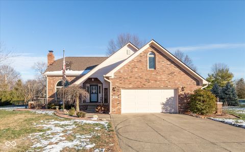 1967 Rudgate Drive Avon IN 46123