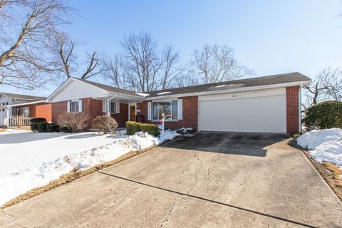 Photo of 4211 31st Street, Columbus, IN 47203 (MLS # 22083683)