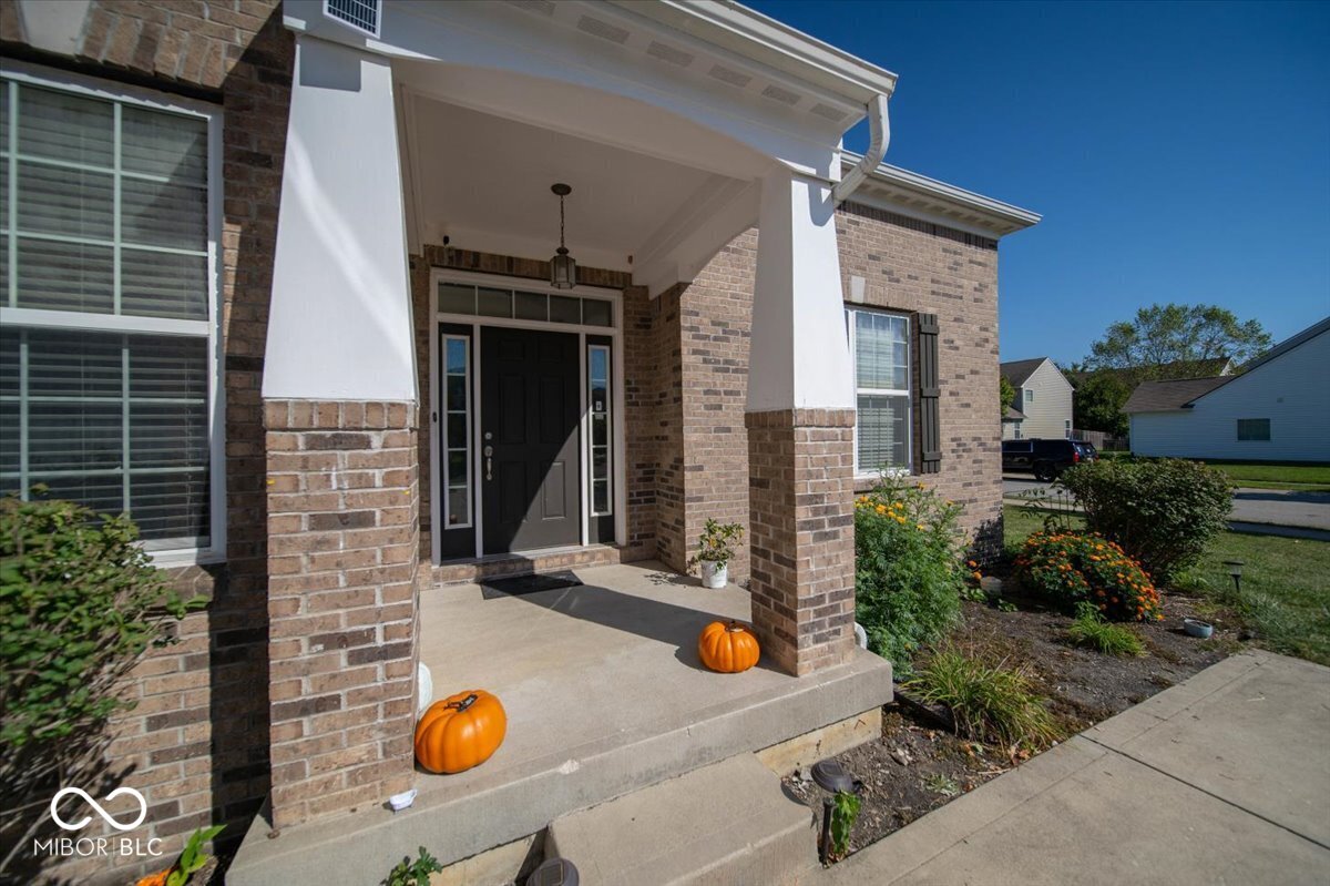 14402 Wolverton Way