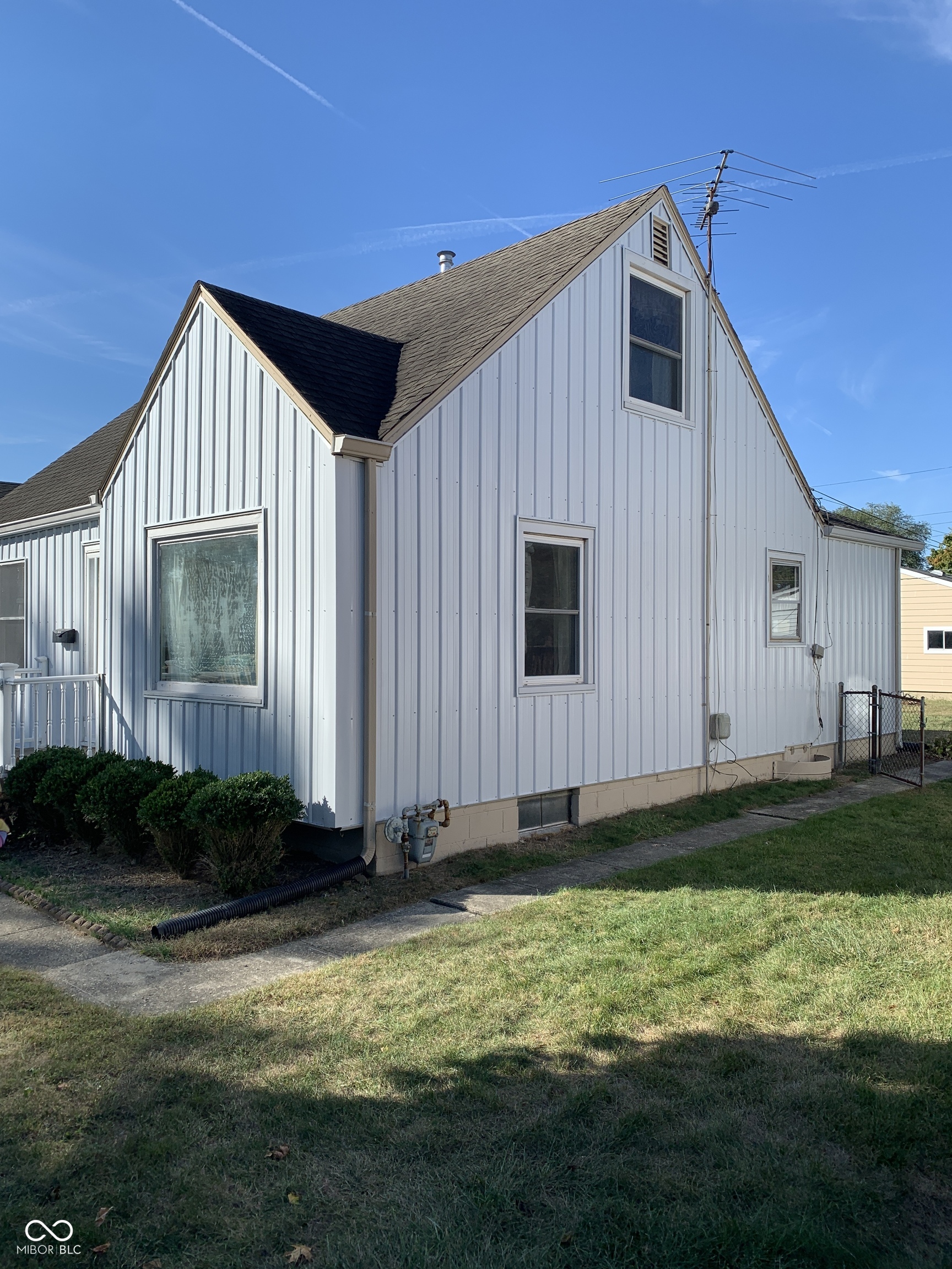 2010 N Winton Avenue