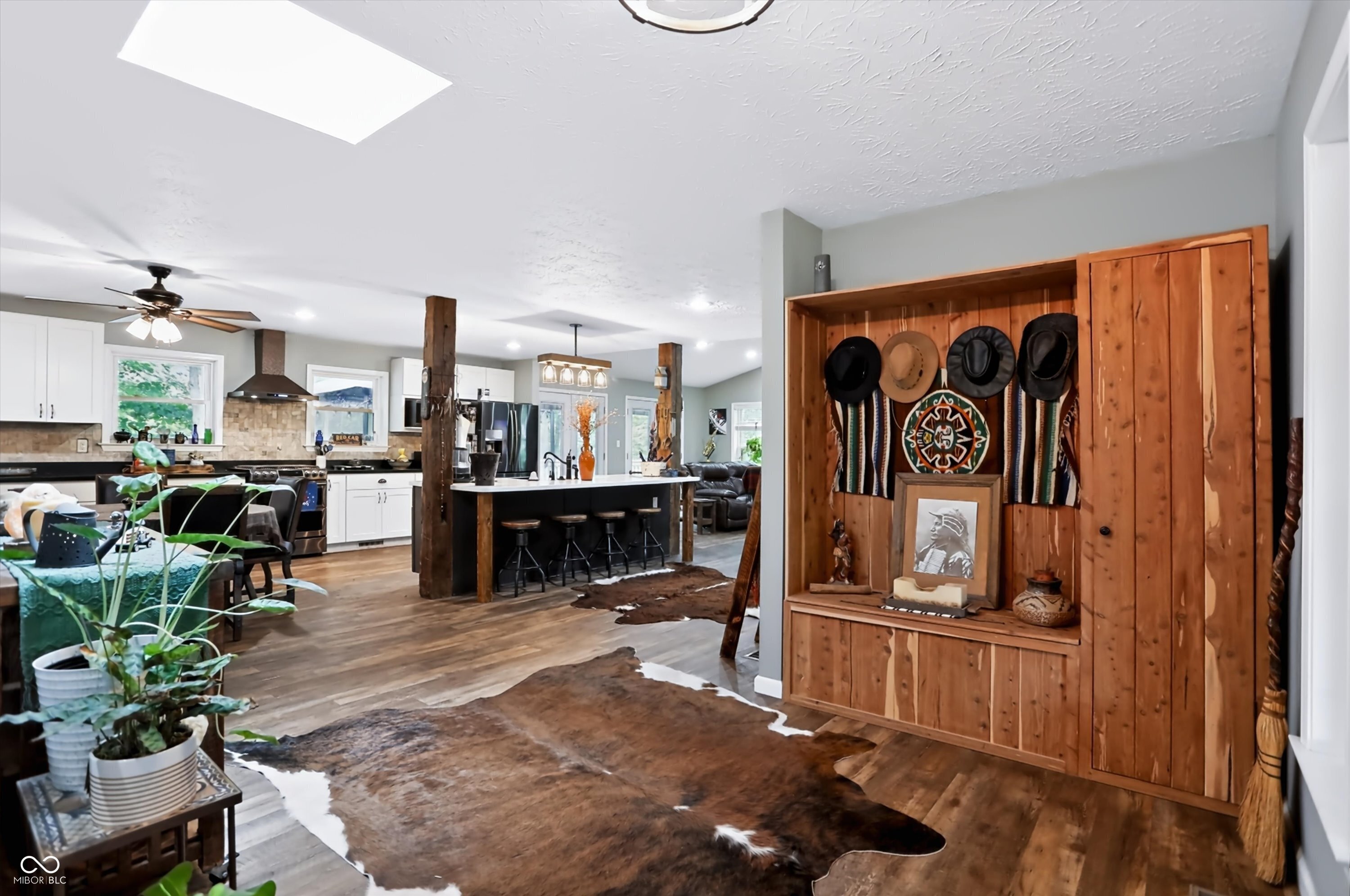 7992 Black Oak Drive