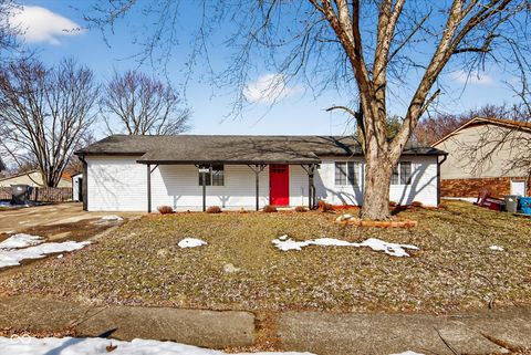 Photo of 5526 Epperson Court, Indianapolis, IN 46221 (MLS # 22083376)