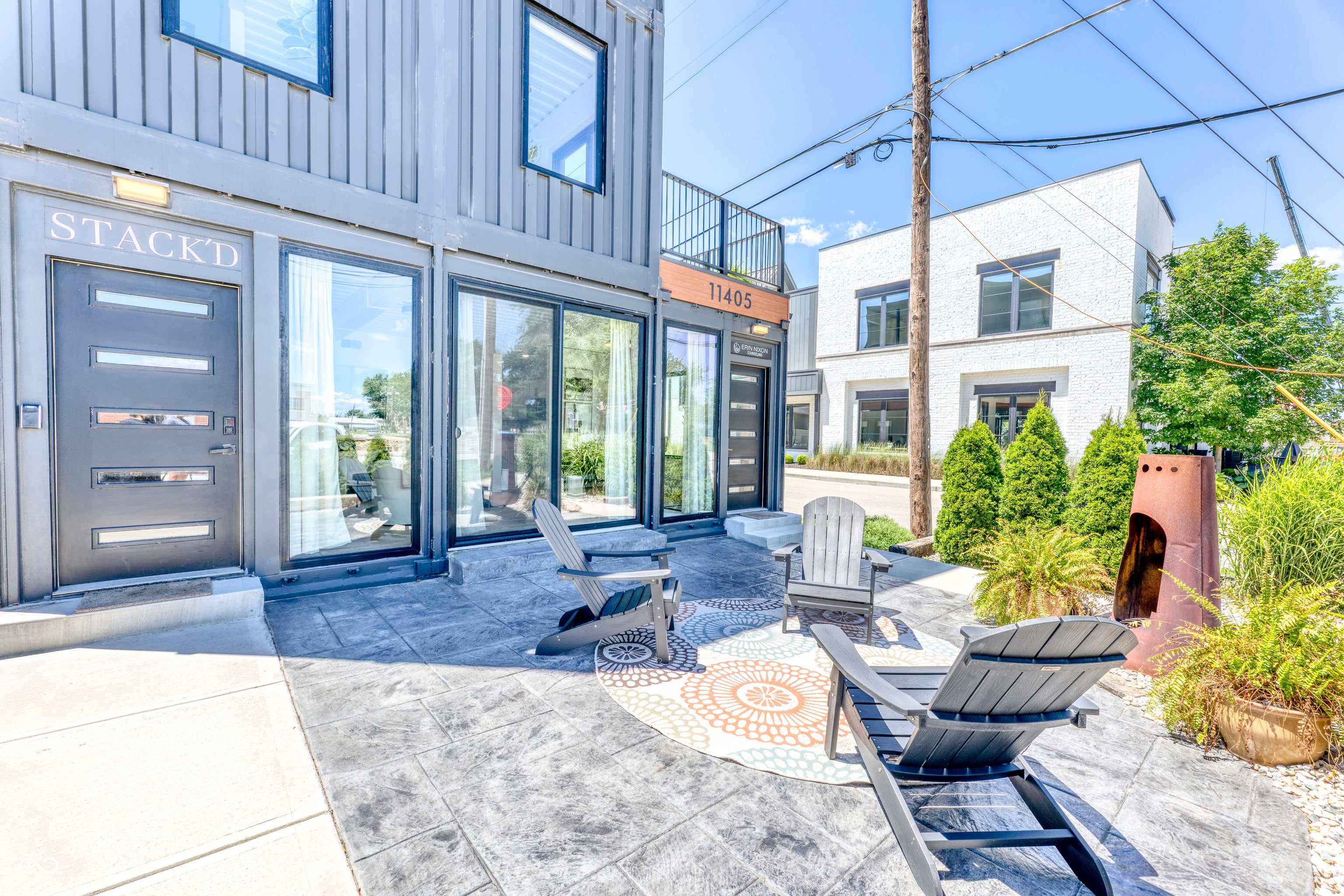 11405 Lantern Road
