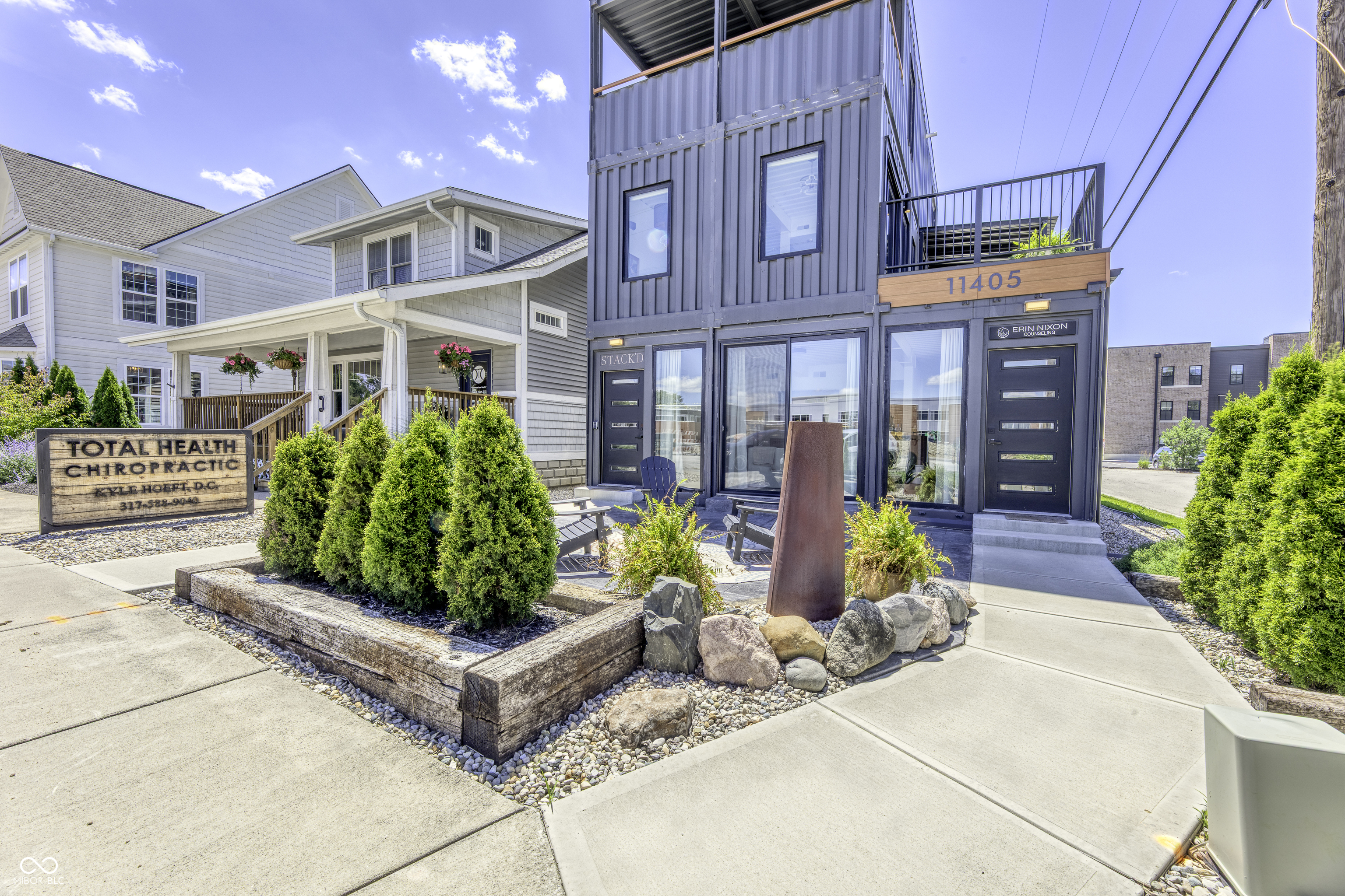 11405 Lantern Road