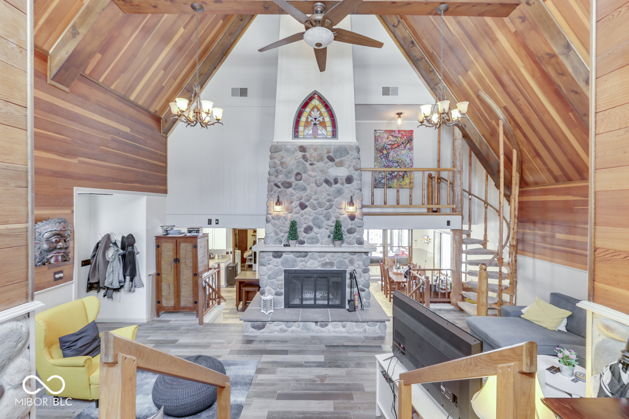 6420 Oriole Drive