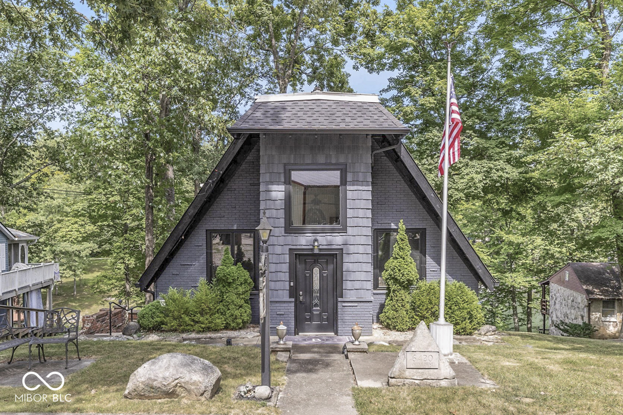 6420 Oriole Drive