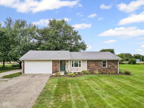 3070 S 575 E Whitestown IN 46075