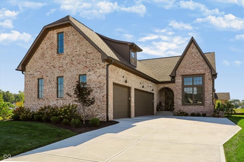Photo of 3588 Marketplace Court, Zionsville, IN 46077 (MLS # 22123694)