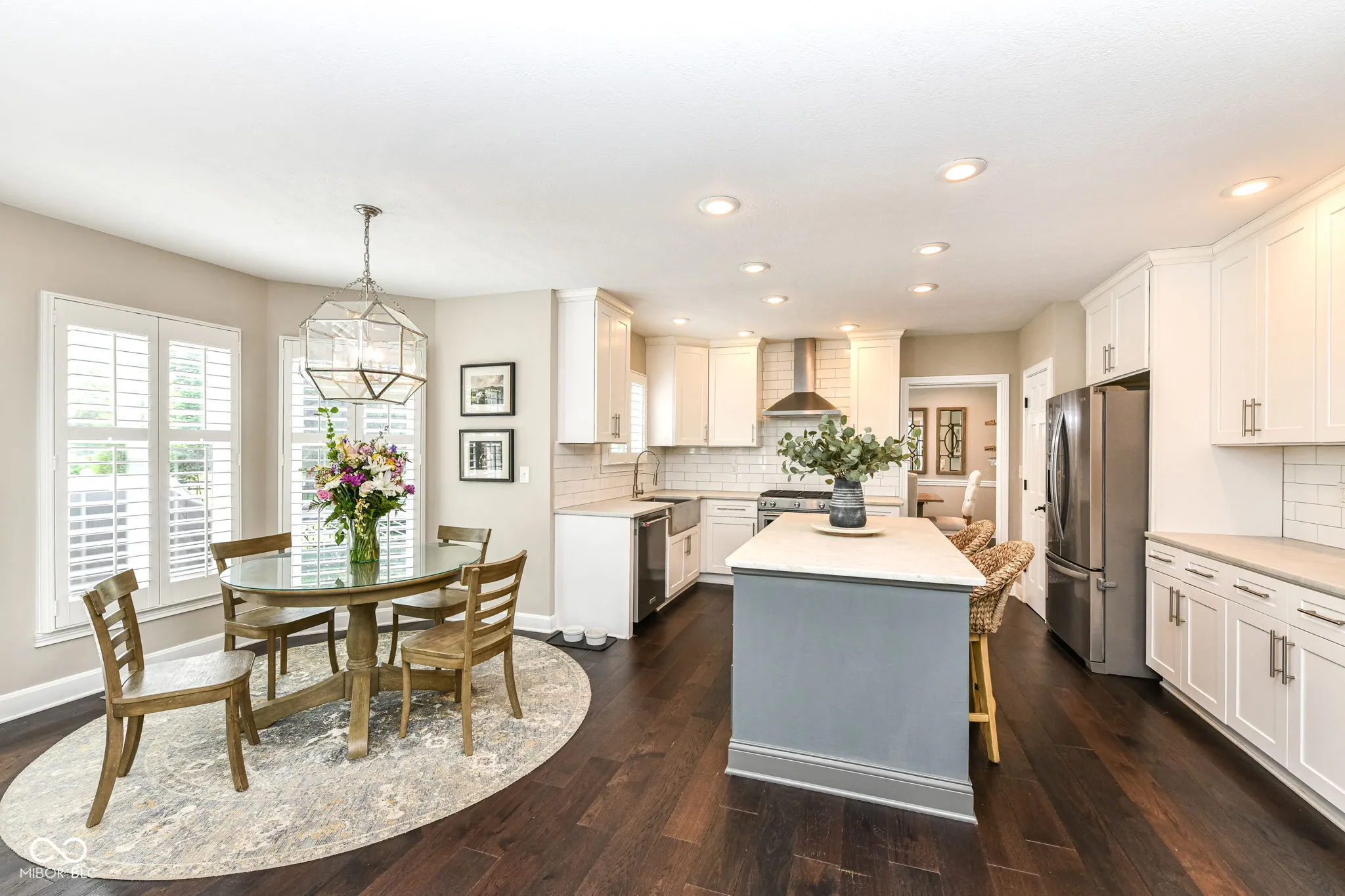 Carmel, Indiana 46033, United States, 4 Bedrooms Bedrooms, ,4 BathroomsBathrooms,Residential,Pending,205114