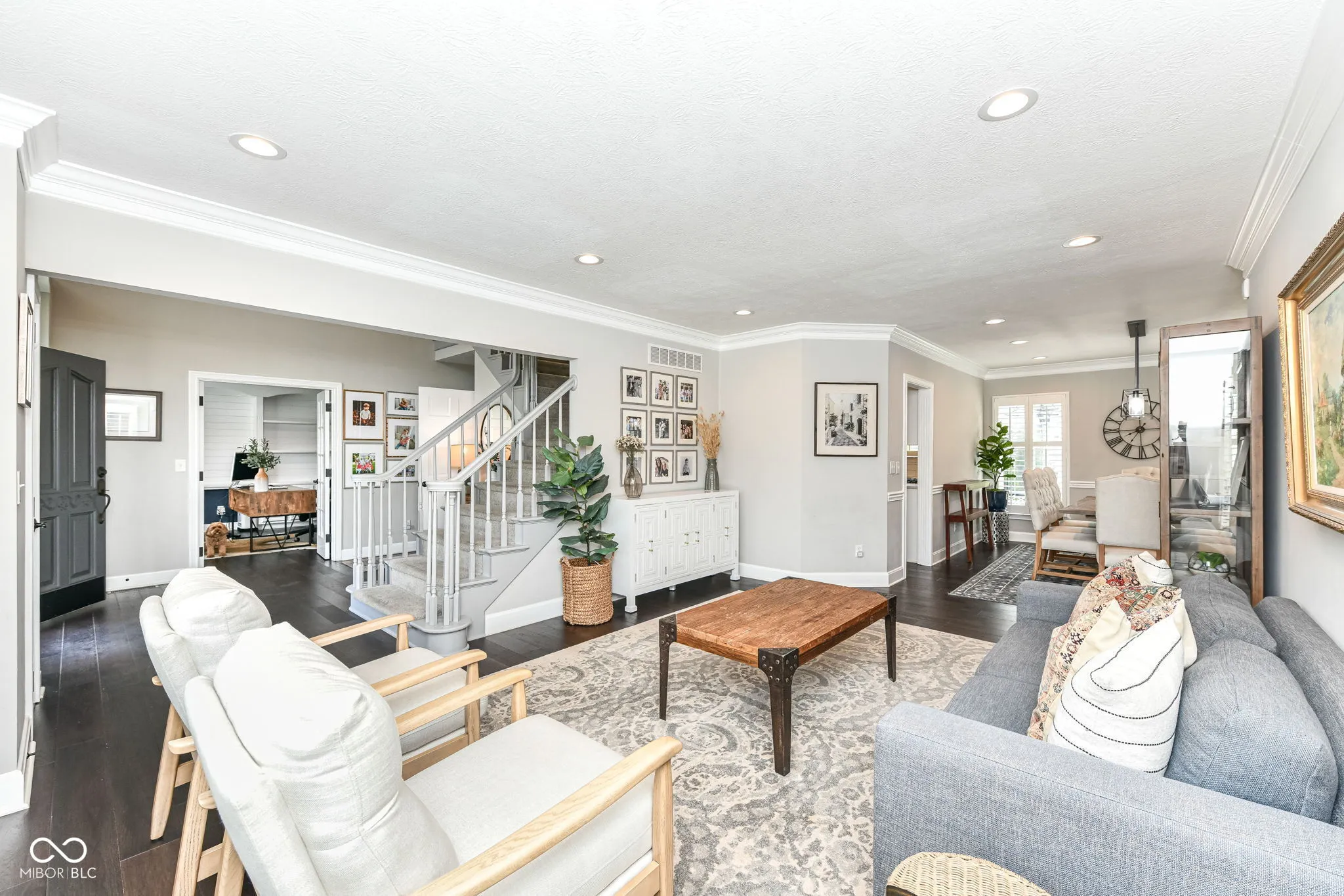 Carmel, Indiana 46033, United States, 4 Bedrooms Bedrooms, ,4 BathroomsBathrooms,Residential,Pending,205114