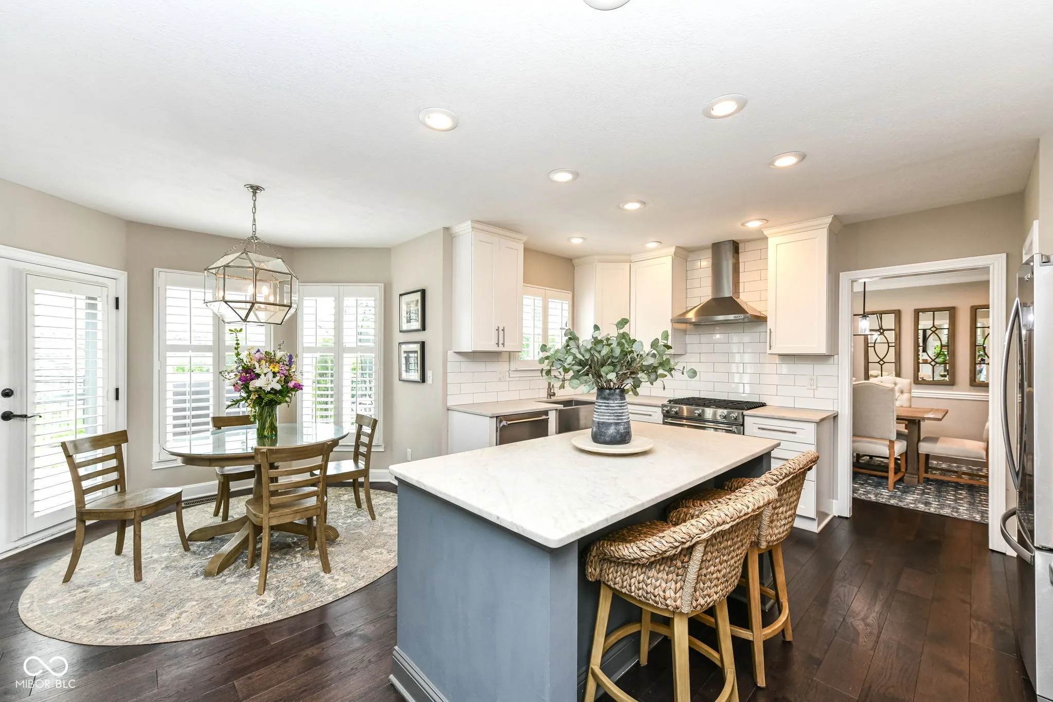 Carmel, Indiana 46033, United States, 4 Bedrooms Bedrooms, ,4 BathroomsBathrooms,Residential,Pending,205114