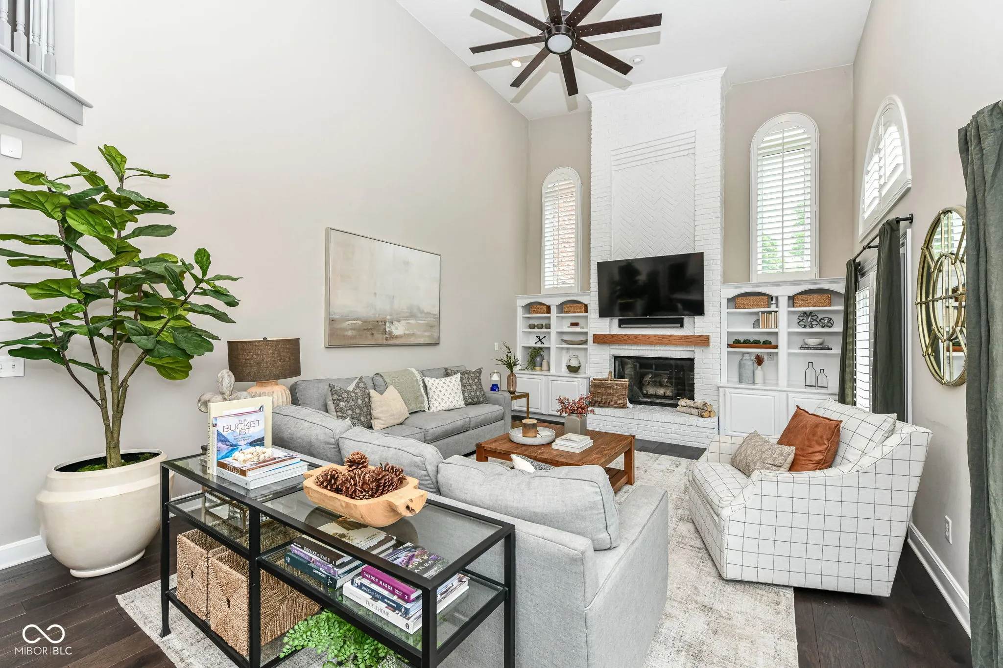 Carmel, Indiana 46033, United States, 4 Bedrooms Bedrooms, ,4 BathroomsBathrooms,Residential,Pending,205114